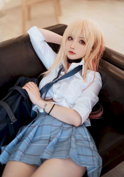 丰满的的女老板bd高清_在线观看免费电影