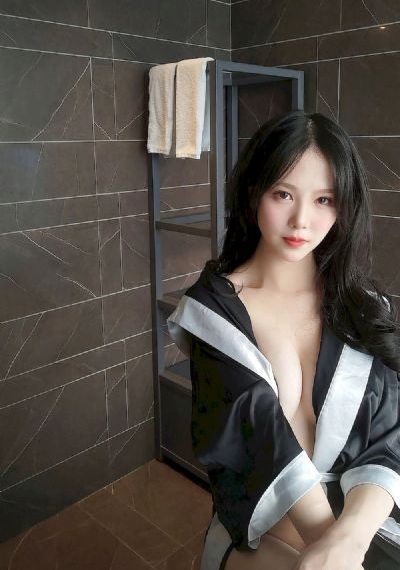 裸体婚礼bd在线播放_超清超清在线观看